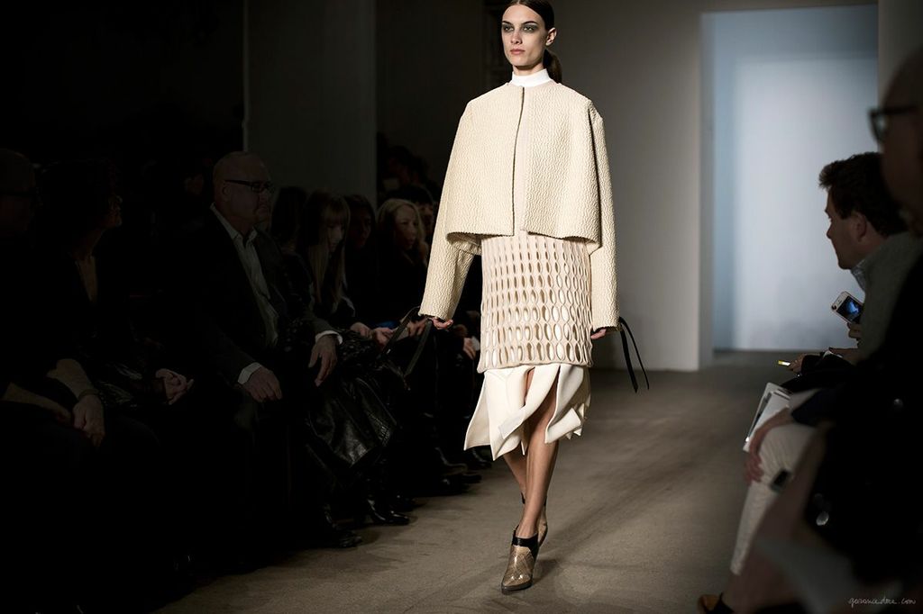 _96sQgb2CeaozbPNODkw8iDtDWqzCy-JhiaUsSomLe8