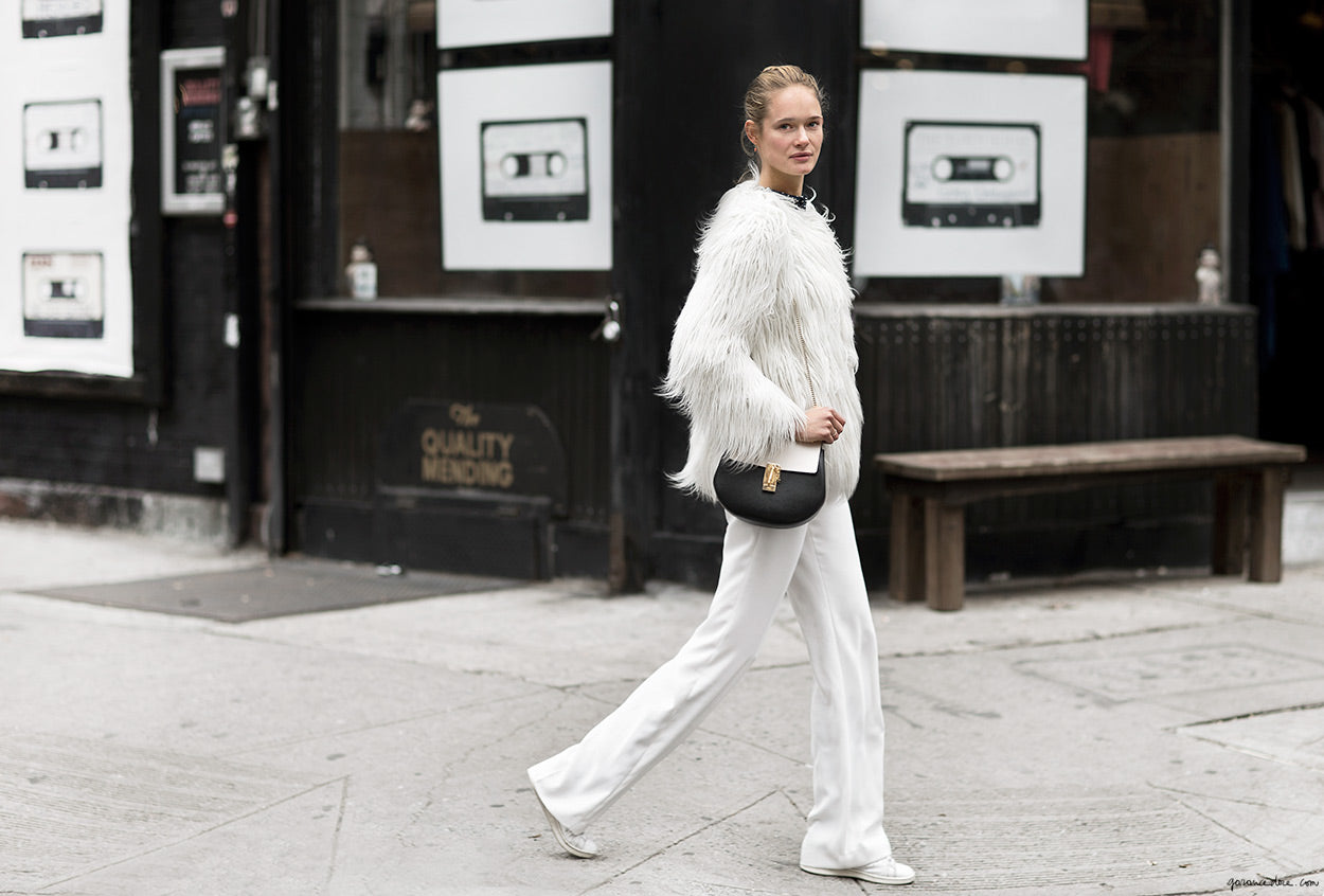 monochrome matters white chloe bag street style asia typek garance dore photos